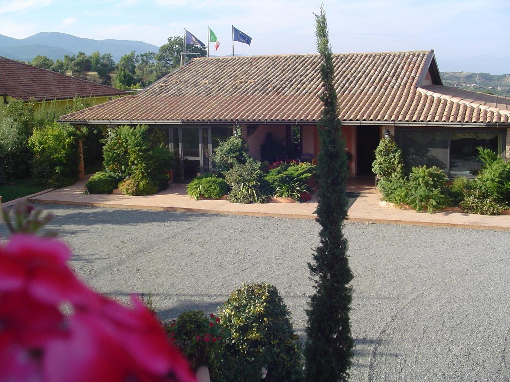 Albergo Arinde Rende Exterior foto